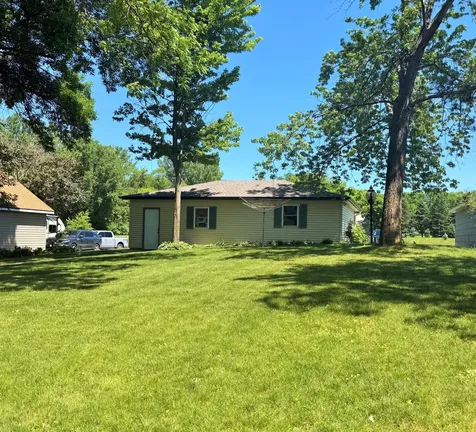 3776 N Eagle Road Willmar MN 56201