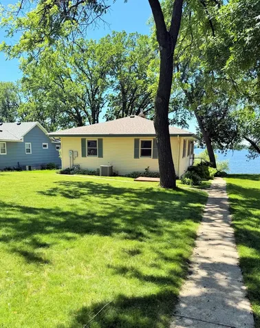 3776 N Eagle Road Willmar MN 56201