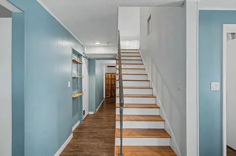 2725 Parkview Boulevard Robbinsdale MN 55422