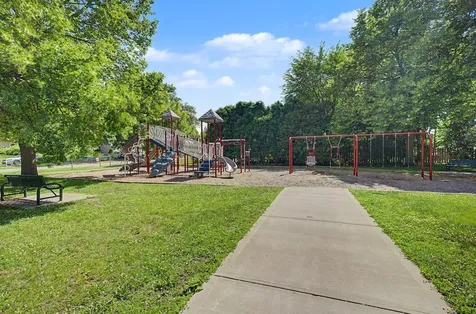2725 Parkview Boulevard Robbinsdale MN 55422