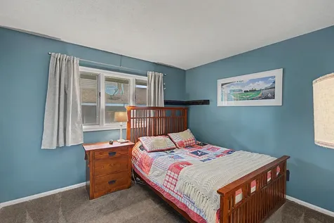 2725 Parkview Boulevard Robbinsdale MN 55422