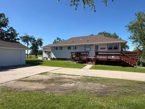 45268 State Highway 11 Roseau MN 56751