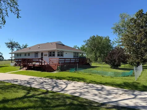 45268 State Highway 11 Roseau MN 56751