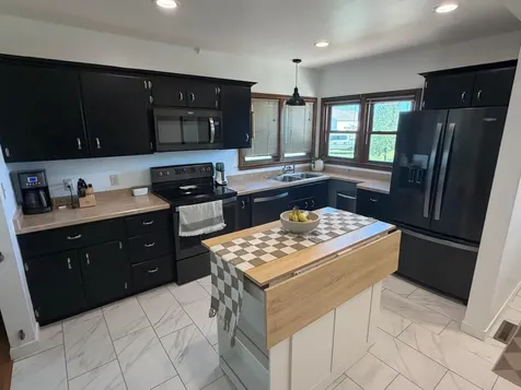45268 State Highway 11 Roseau MN 56751