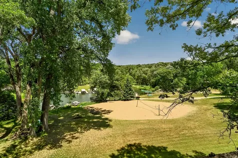 40148 Ryans Bay Road Zumbro Falls MN 55991
