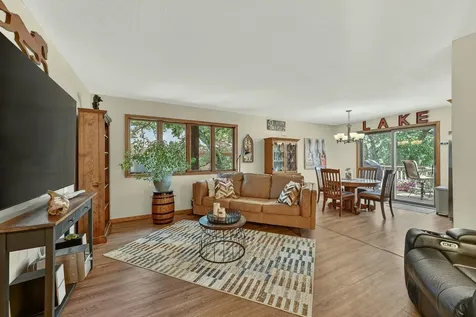 40148 Ryans Bay Road Zumbro Falls MN 55991