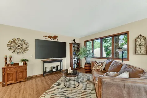 40148 Ryans Bay Road Zumbro Falls MN 55991