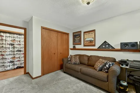 40148 Ryans Bay Road Zumbro Falls MN 55991
