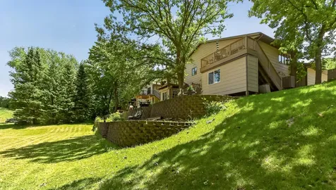 40148 Ryans Bay Road Zumbro Falls MN 55991