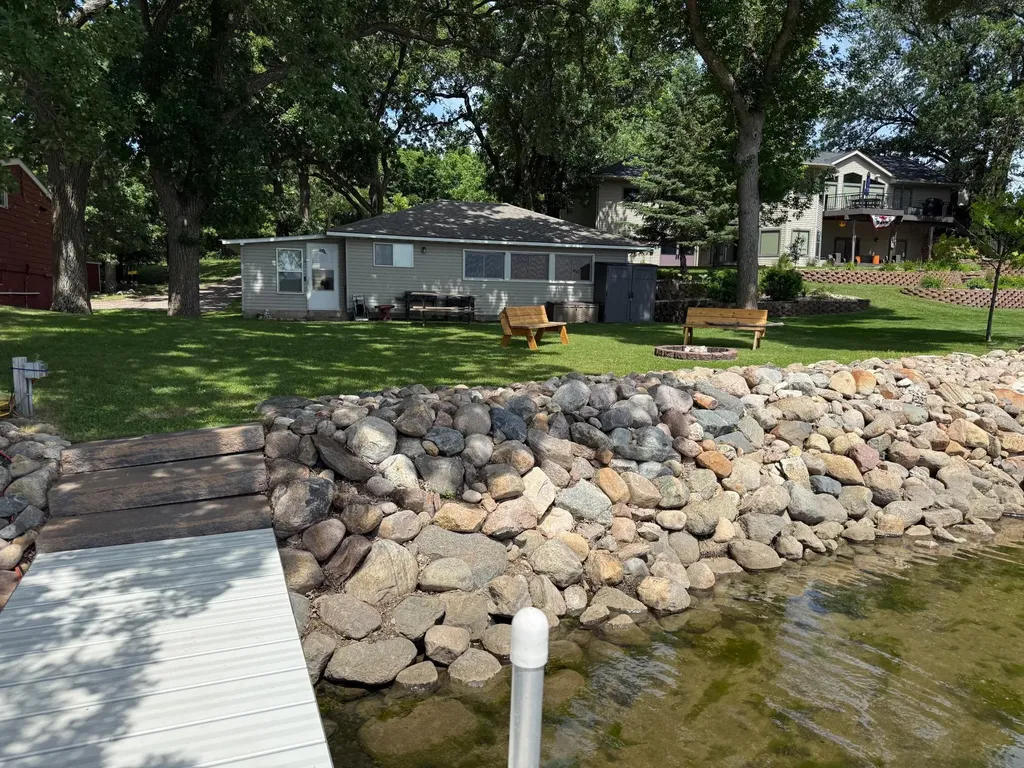21480 654th Avenue Darwin MN 55324