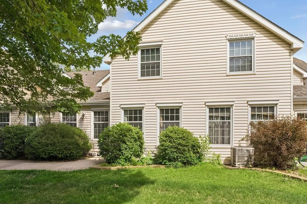 2744 State Avenue Anoka MN 55303