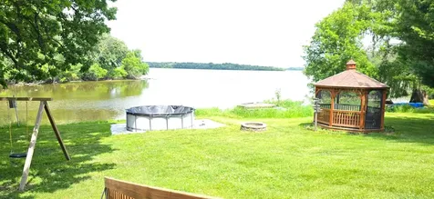 2502 S Shore Drive Albert Lea MN 56007