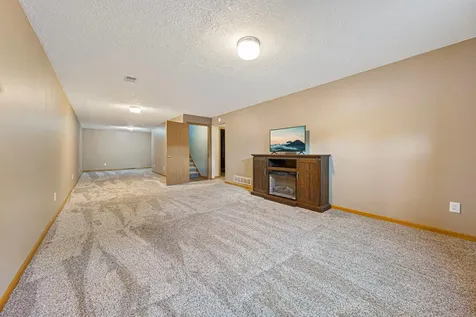 1555 Cornerstone Lane Owatonna MN 55060