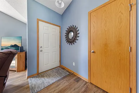 1555 Cornerstone Lane Owatonna MN 55060
