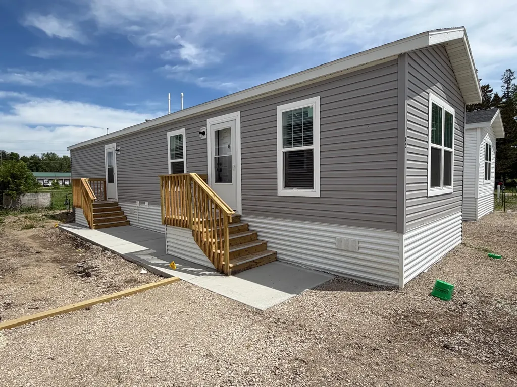 1611 6th Avenue E Alexandria MN 56308