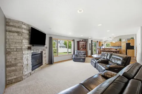 1516 3rd Street E West Fargo ND 58078