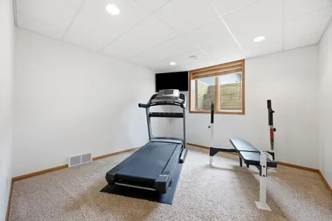 1516 3rd Street E West Fargo ND 58078