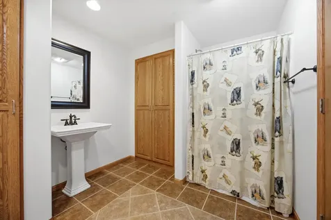 1516 3rd Street E West Fargo ND 58078