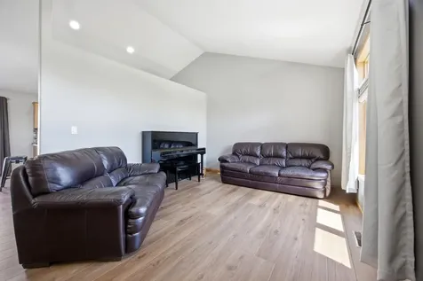 1516 3rd Street E West Fargo ND 58078