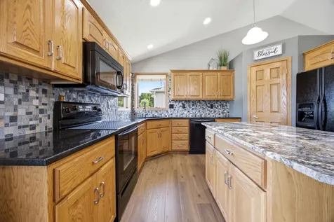 1516 3rd Street E West Fargo ND 58078