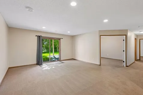 11763 Erskin Circle Blaine MN 55449