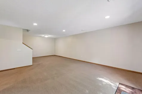 11763 Erskin Circle Blaine MN 55449