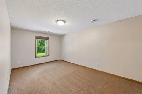 11763 Erskin Circle Blaine MN 55449
