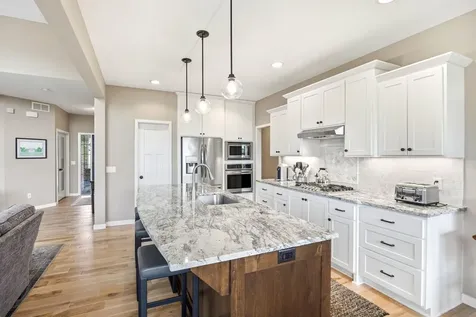 3564 Cove Point Circle NW Prior Lake MN 55372