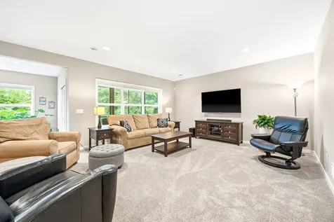 3564 Cove Point Circle NW Prior Lake MN 55372