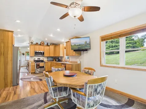 2211 Ridgedale Drive SE Alexandria MN 56308