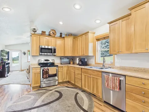 2211 Ridgedale Drive SE Alexandria MN 56308