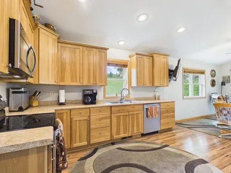 2211 Ridgedale Drive SE Alexandria MN 56308