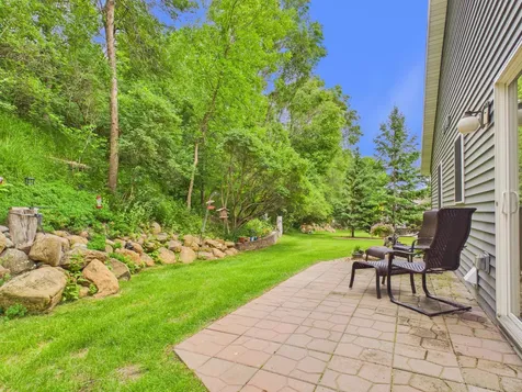 2211 Ridgedale Drive SE Alexandria MN 56308