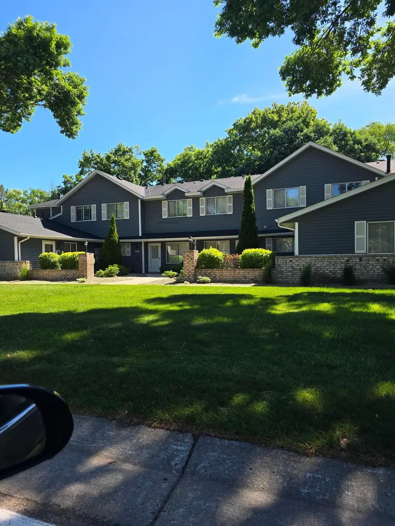 5942 Fernwood Street Shoreview MN 55126