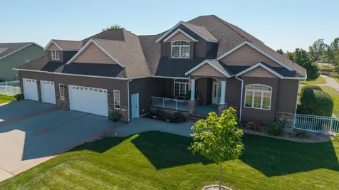 1007 6 Avenue NE Dilworth MN 56529