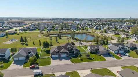 1007 6 Avenue NE Dilworth MN 56529