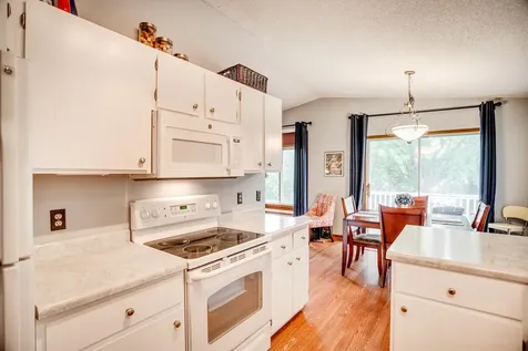 5653 Pompano Drive Hopkins MN 55343