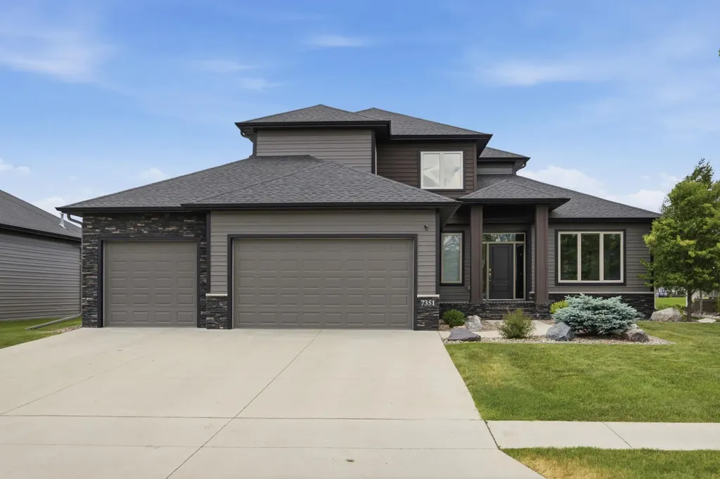 7351 14th Street S Fargo ND 58104