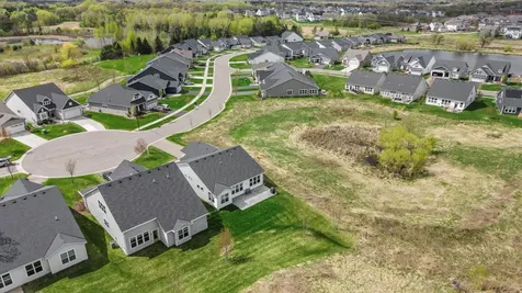 4711 Schilling Court Woodbury MN 55129