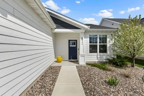 4711 Schilling Court Woodbury MN 55129