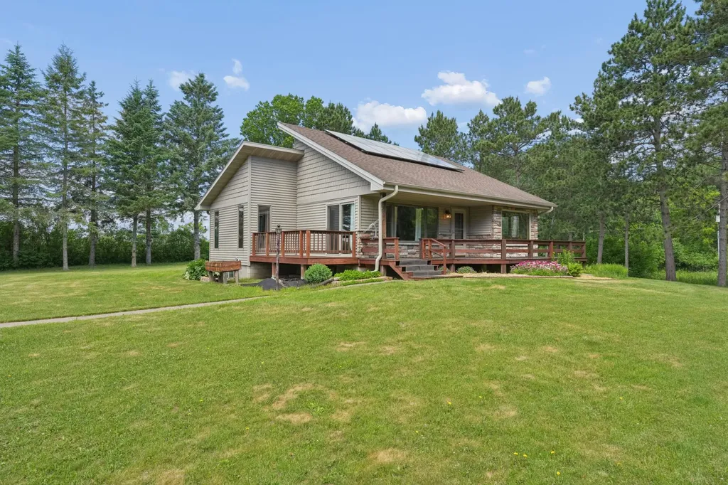 2296 180th Avenue Saint Croix Falls WI 54024