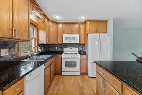 20075 Uplander Street NW Oak Grove MN 55011