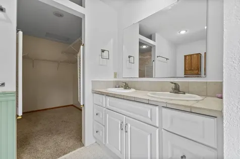 20075 Uplander Street NW Oak Grove MN 55011