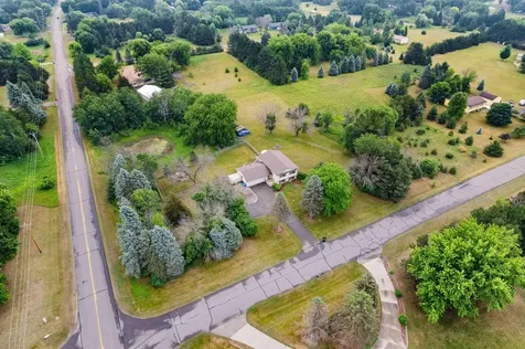 20075 Uplander Street NW Oak Grove MN 55011