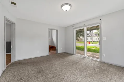 109 5th Street NE Stewartville MN 55976