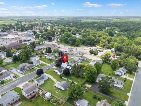 109 5th Street NE Stewartville MN 55976