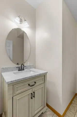 1778 Riverside Drive Shakopee MN 55379
