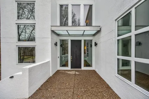 19750 Waterford Place Excelsior MN 55331
