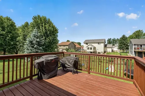 515 10th Avenue NE Lonsdale MN 55046