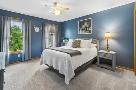 3588 Commonwealth Bay Woodbury MN 55125